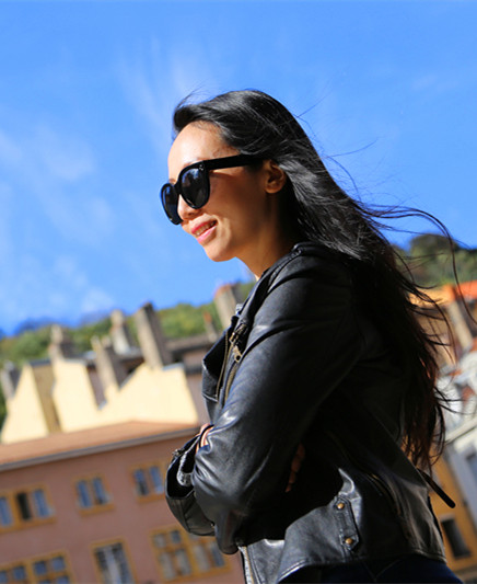 Account Director 李思 Sisi Li